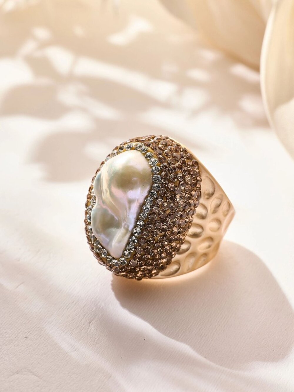 Freshwater Baroque Pearl Pavé Cocktail Ring Gold Tone Textured Band Sparkly Gems